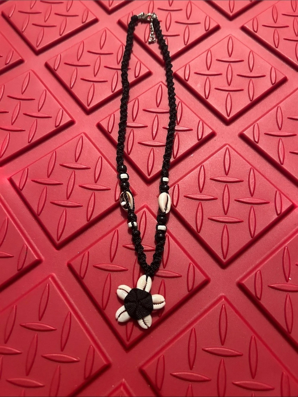 Black & White Floral Pendant Necklace